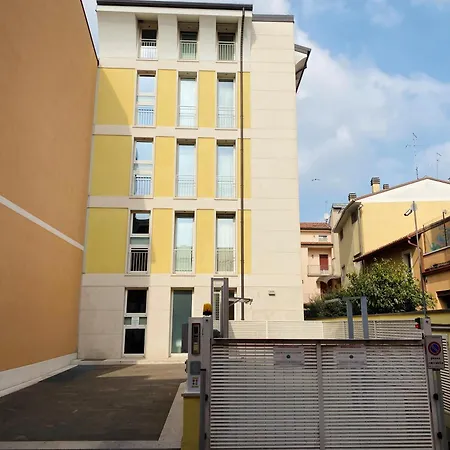 Aparthotel Agnello D'oro